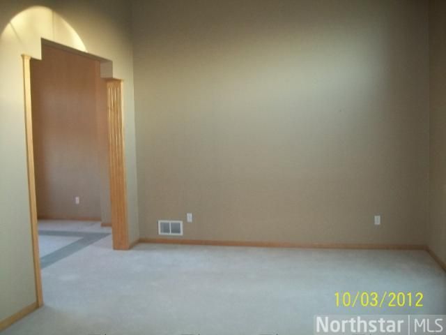 10114 Bridgewater Pw, Woodbury, MN 55129
