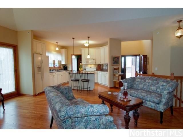 10830 57th Ave N, Plymouth, MN 55442