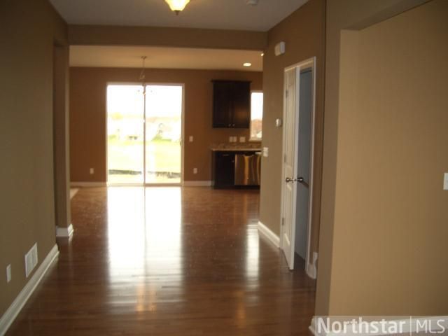 1145 Moers Dr, Chaska, MN 55318