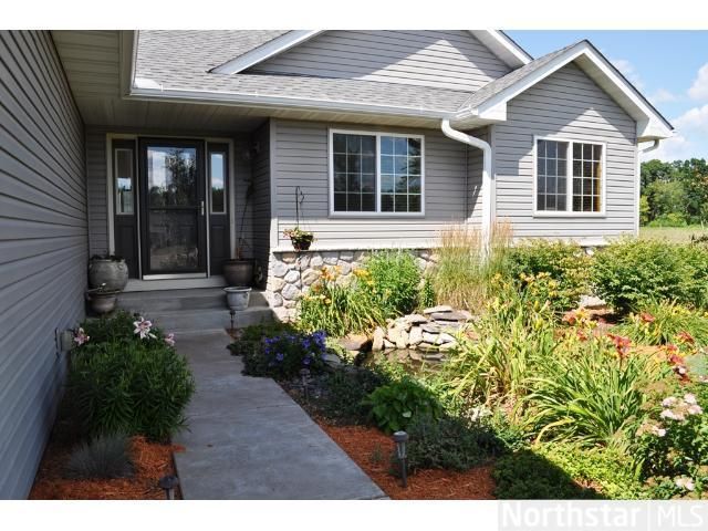 300 Fox Cir, Osceola, WI 54020