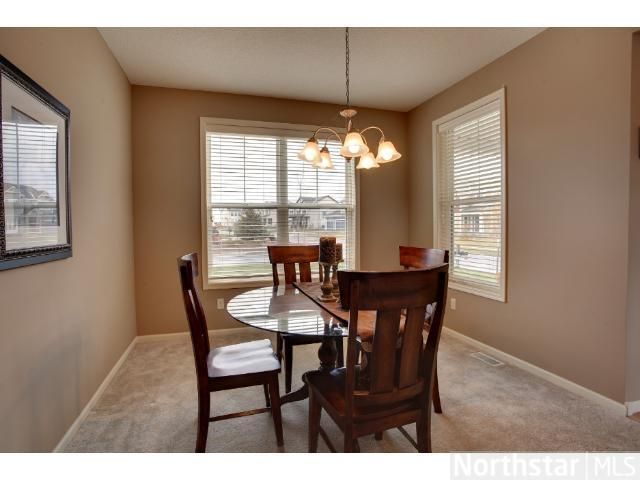 2595 Liberty Trl, Woodbury, MN 55129