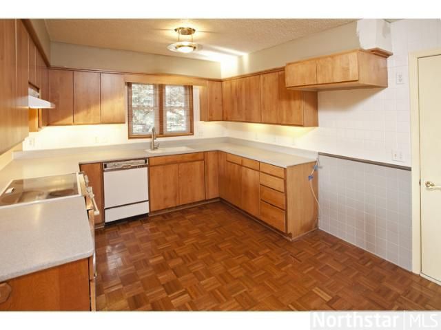 10683 1st Timberlane Dr, Northfield, MN 55057