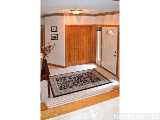 5555 Wood Duck Ct, Shoreview, MN 55126