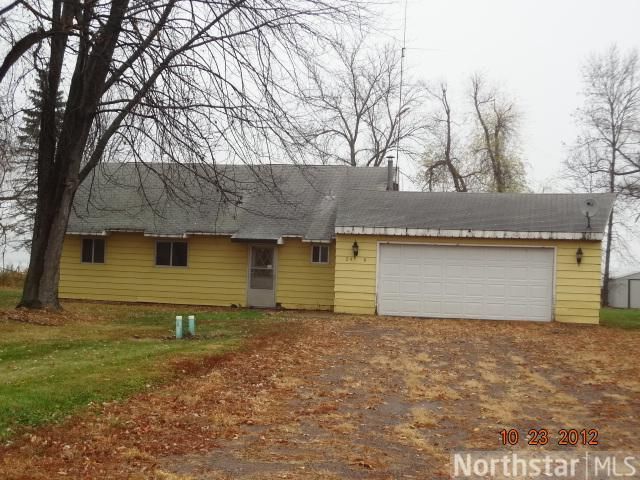 2490 Crest Way, Rush City, MN 55069