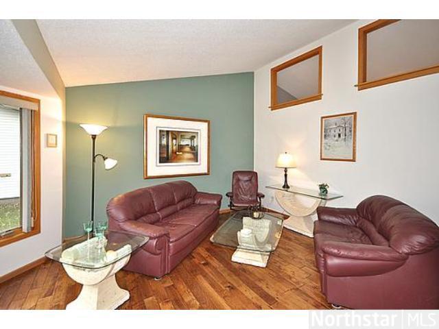6523 E Fish Lake Rd, Maple Grove, MN 55369
