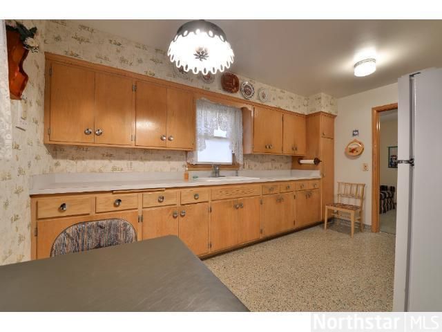 3517 Idaho Ave N, Crystal, MN 55427