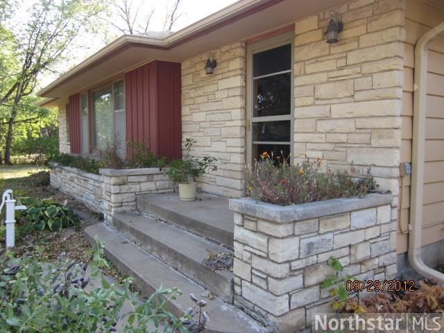 6266 E River Rd, Fridley, MN 55432