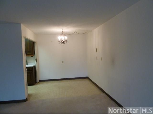 6400 York Ave S #312, Edina, MN 55435