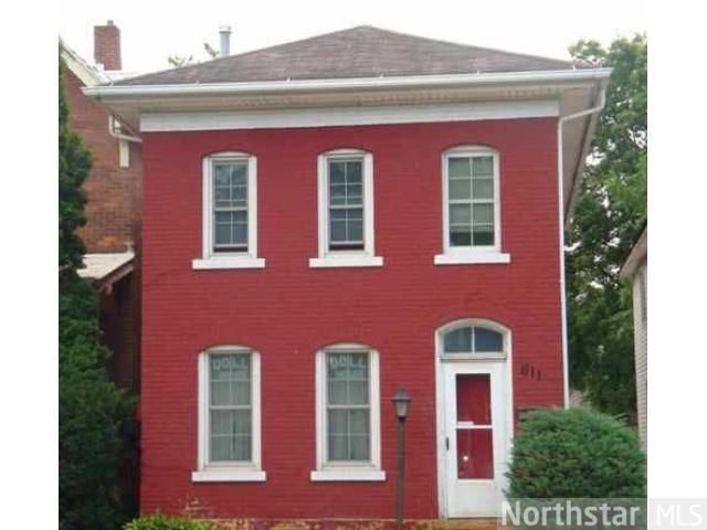 611 N 2nd St, Mankato, MN 56001