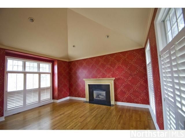 9901 Dellridge Rd, Bloomington, MN 55425