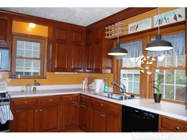 4507 Orchard Ave N, Robbinsdale, MN 55422