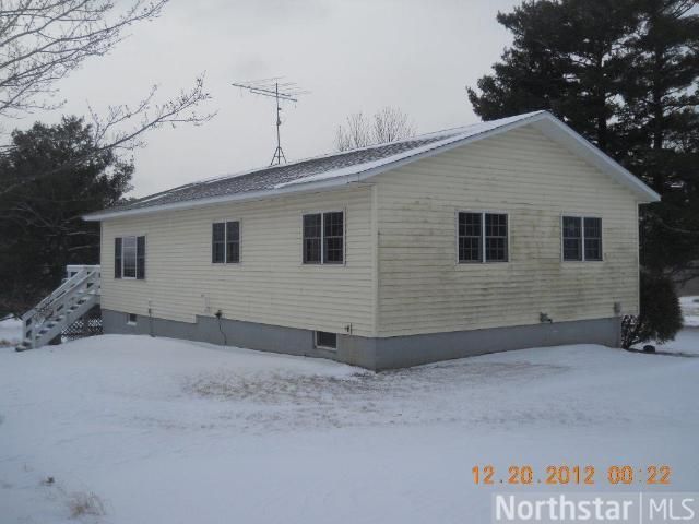 546 7th Ave, Clayton, WI 54004