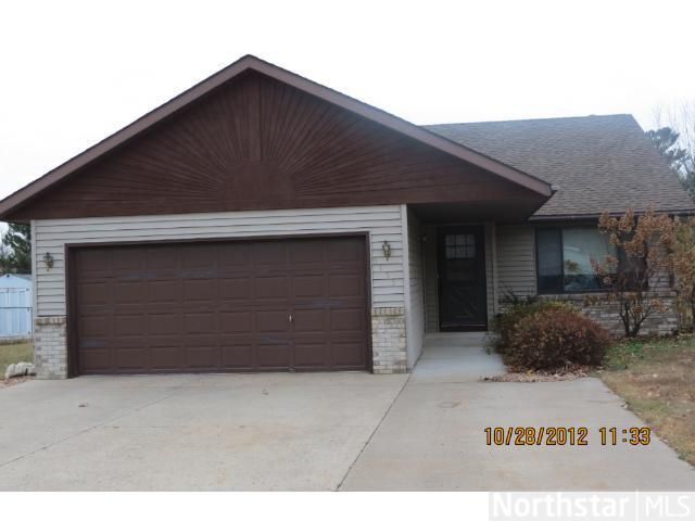 6155 Red Fox Rn, North Branch, MN 55056