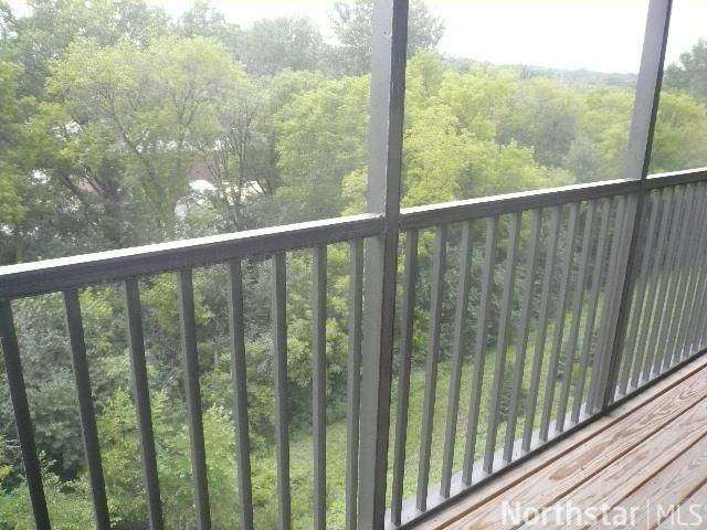7100 Metro Blvd #424, Edina, MN 55439