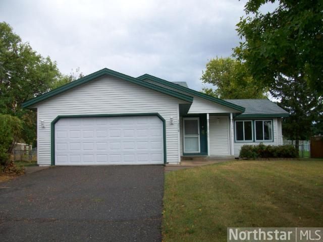 3258 13th Ave, Anoka, MN 55303