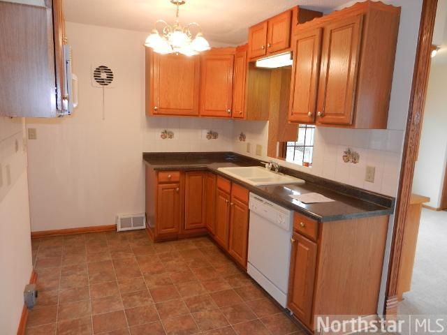 5228 5th St NE, Columbia Heights, MN 55421