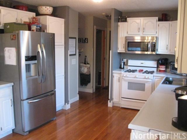 909 Colony Ct, Jordan, MN 55352