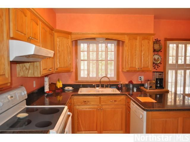 1824 Graydon Ave, Brainerd, MN 56401