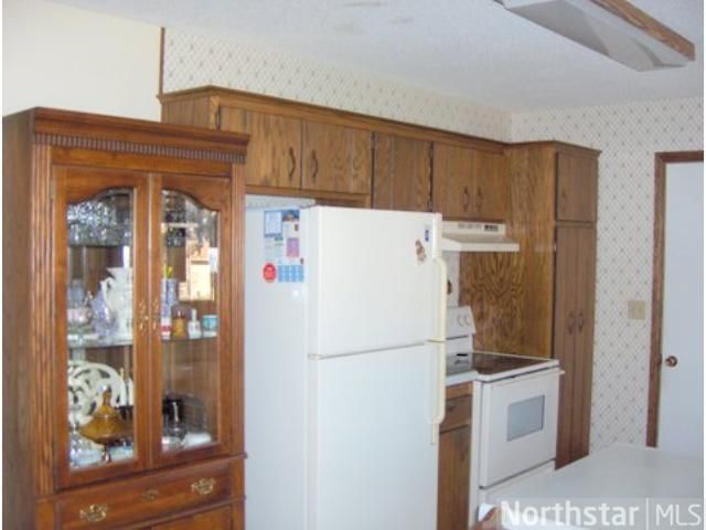 717 2 1/2 St N, Sartell, MN 56377