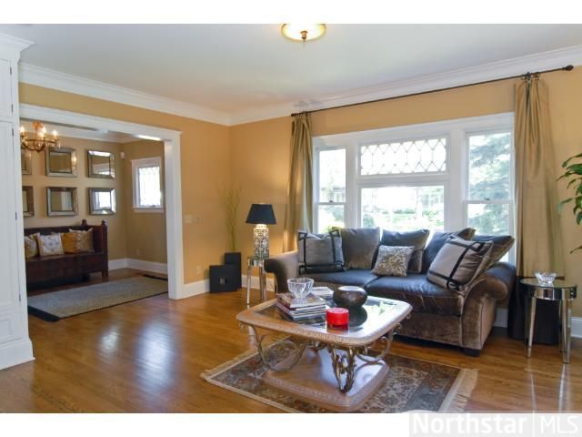 2016 Girard Ave S, Minneapolis, MN 55405