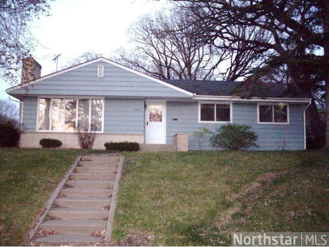 4555 4th St NE, Columbia Heights, MN 55421