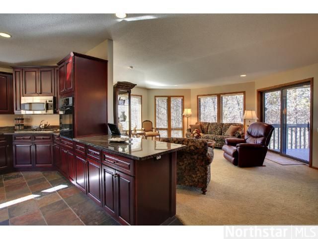 1790 Green Crest Dr, Victoria, MN 55386