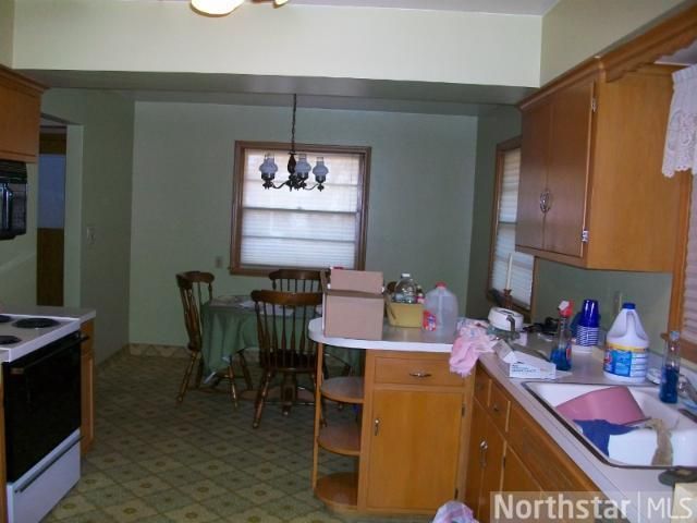 986 Bayard Ave, Saint Paul, MN 55102