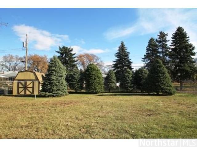 9125 2nd Ave S, Bloomington, MN 55420