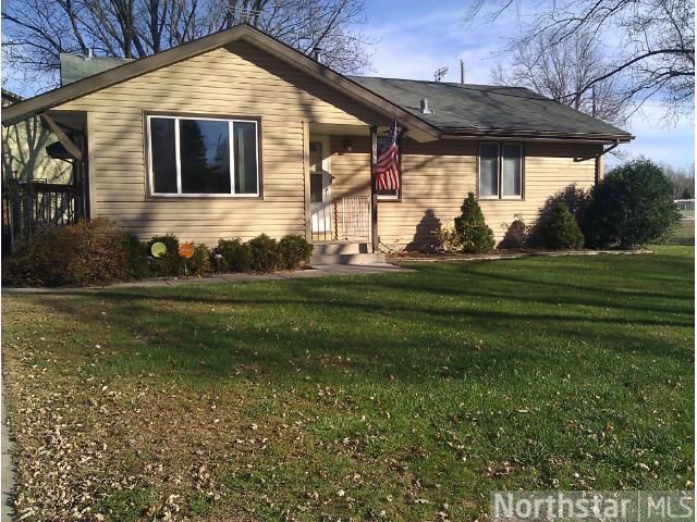 820 72nd Ave N, Brooklyn Center, MN 55430