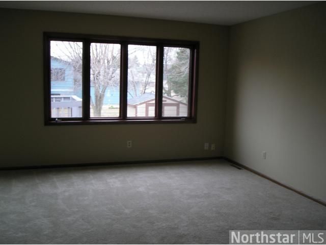 7409 75th Ave N, Brooklyn Park, MN 55428