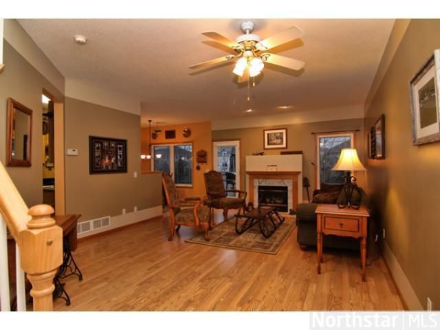 6836 Folkestone Rd, Apple Valley, MN 55124