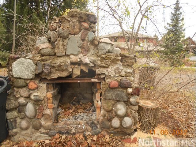856 North Shore Dr, Forest Lake, MN 55025