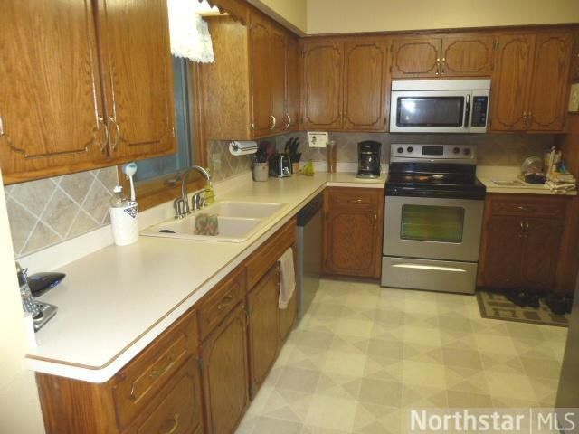 9708 99th Pl N, Maple Grove, MN 55369