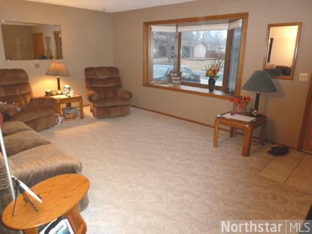 9708 99th Pl N, Maple Grove, MN 55369