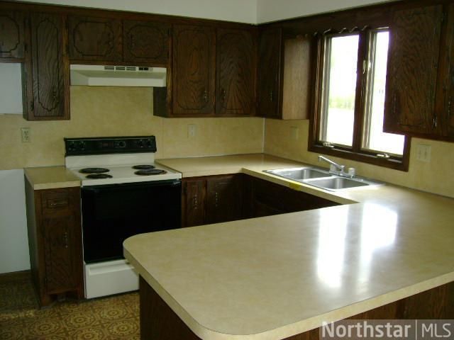 11987 9th Ave NW, Coon Rapids, MN 55433