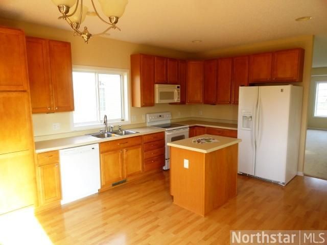 7180 Meadow Grass Ave S, Cottage Grove, MN 55016