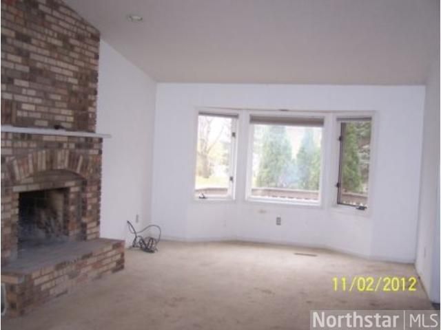 2994 Lake Shore Ave, Maple Plain, MN 55359