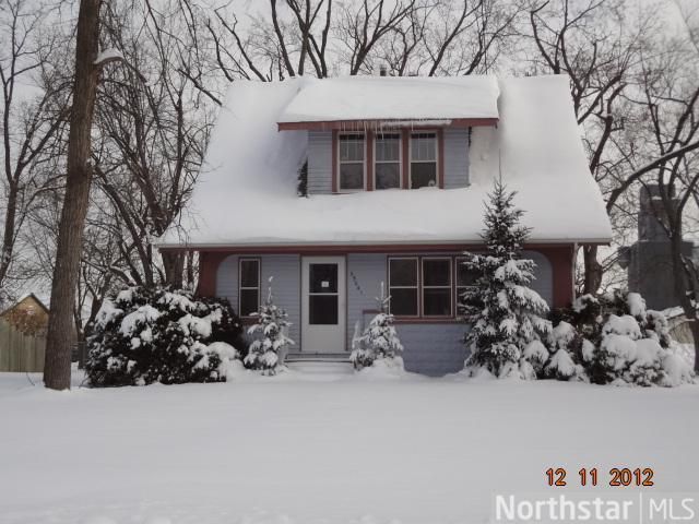 39041 8th Ave, North Branch, MN 55056