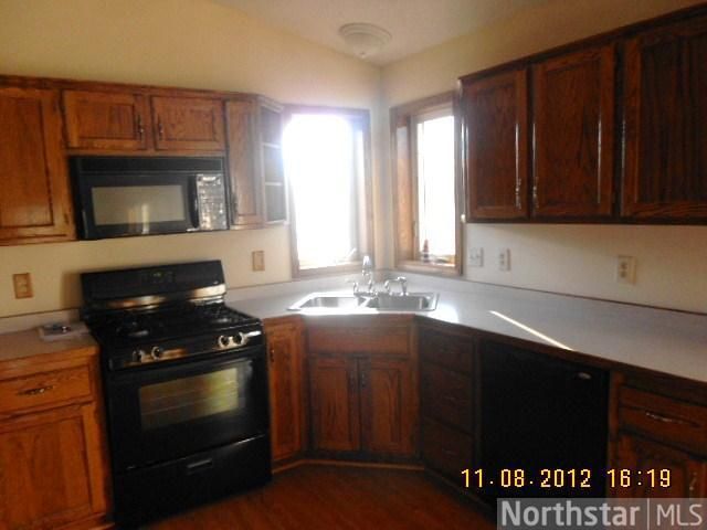18210 Macon St NW, Elk River, MN 55330
