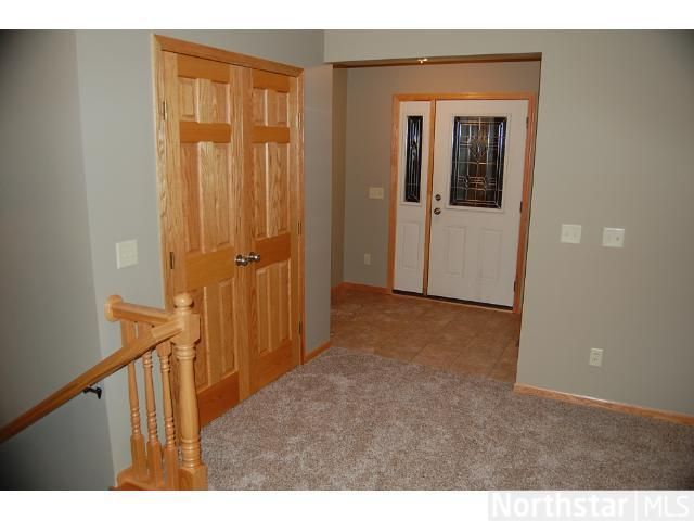 37249 Nustad Rd, Lindstrom, MN 55045