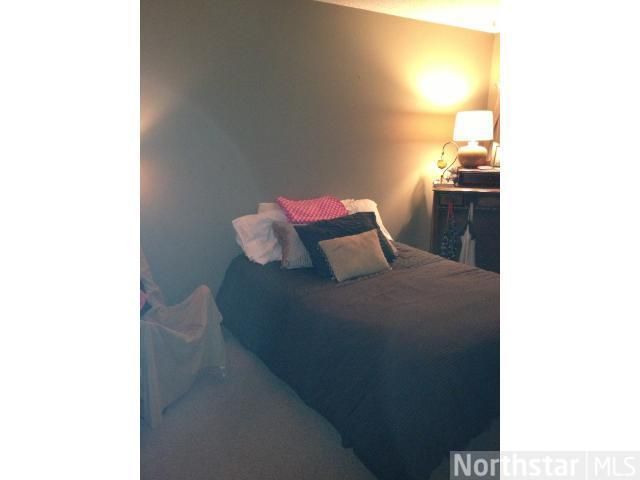 2160 Ridge Dr #13, Saint Louis Park, MN 55416