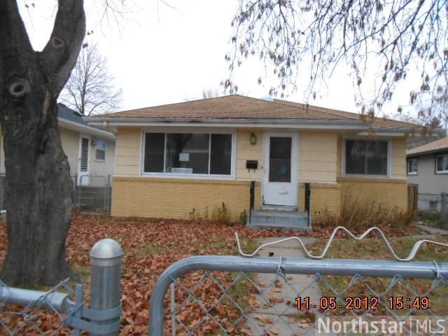 1521 6th St E, Saint Paul, MN 55106