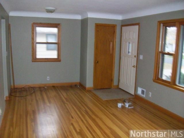 1065 Mckee St, Eagan, MN 55121
