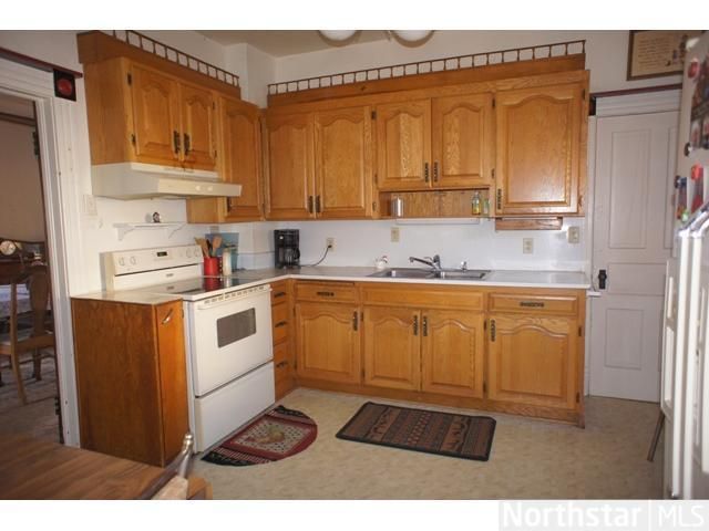 2737 3rd St, Eau Claire, WI 54703