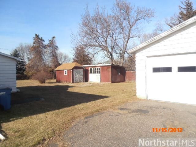 609 Cutter St, Anoka, MN 55303