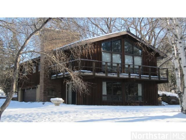 1174 Ingerson Rd, New Brighton, MN 55112