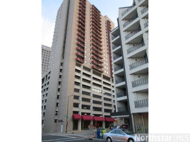 66 9th St E #1209, Saint Paul, MN 55101