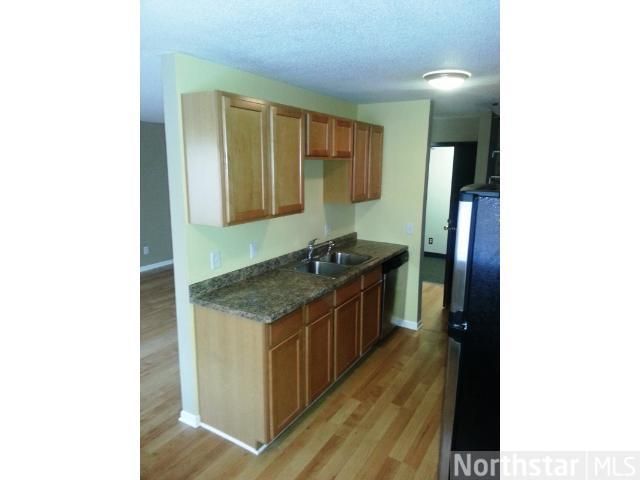 333 8th St SE #214, Minneapolis, MN 55414