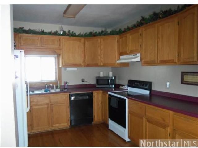 212 Holly Ave, Elk Mound, WI 54739