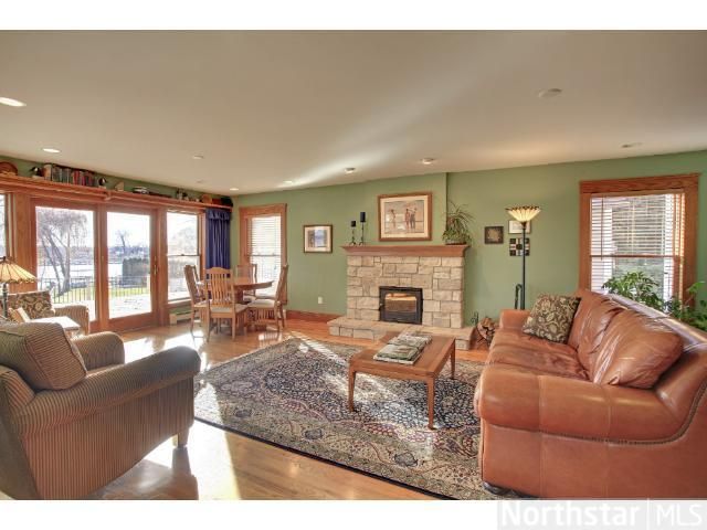 4568 Lake Ave, White Bear Lake, MN 55110